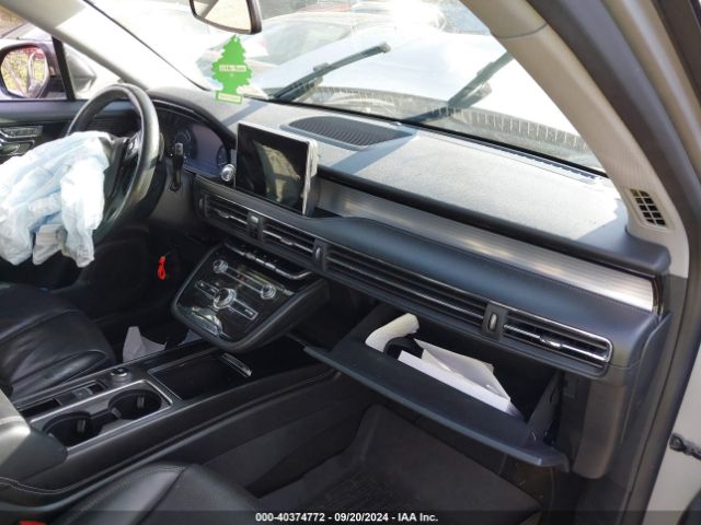 5LMCJ1D95MUL15991 Lincoln Corsair Standard