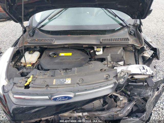 1FMCU9GX8GUC81035 Ford ESCAPE SE
