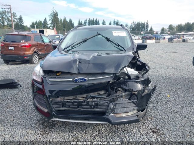 1FMCU9GX8GUC81035 Ford ESCAPE SE