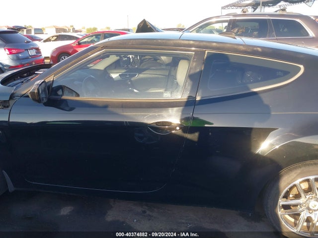 Hyundai Veloster Base W/gray 2014 KMHTC6AD0EU215477 Image 14