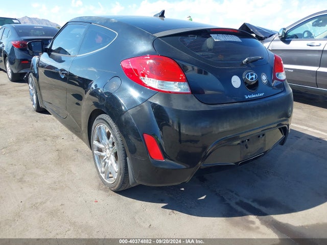 Hyundai Veloster Base W/gray 2014 KMHTC6AD0EU215477 Image 3