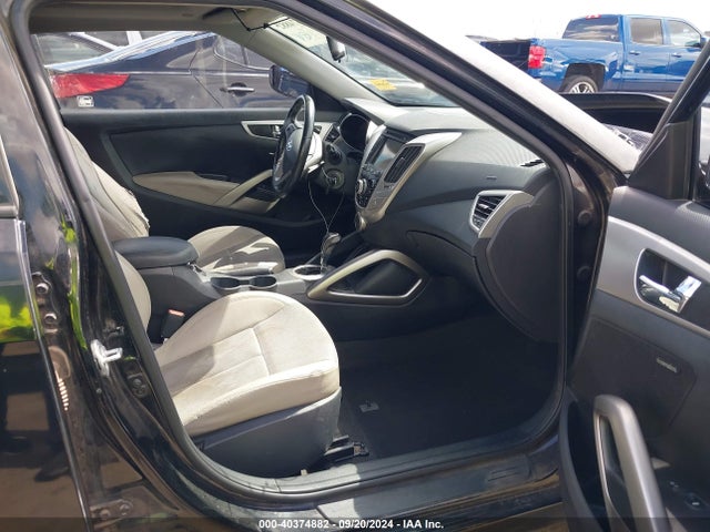 Hyundai Veloster Base W/gray 2014 KMHTC6AD0EU215477 Image 5