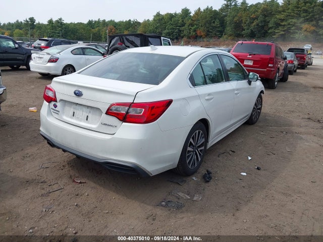 4S3BNAF68J3010559 Subaru Legacy Premium