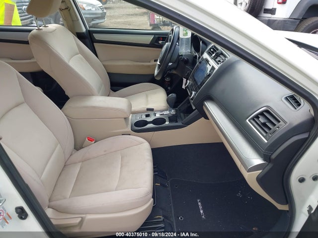 4S3BNAF68J3010559 Subaru Legacy Premium