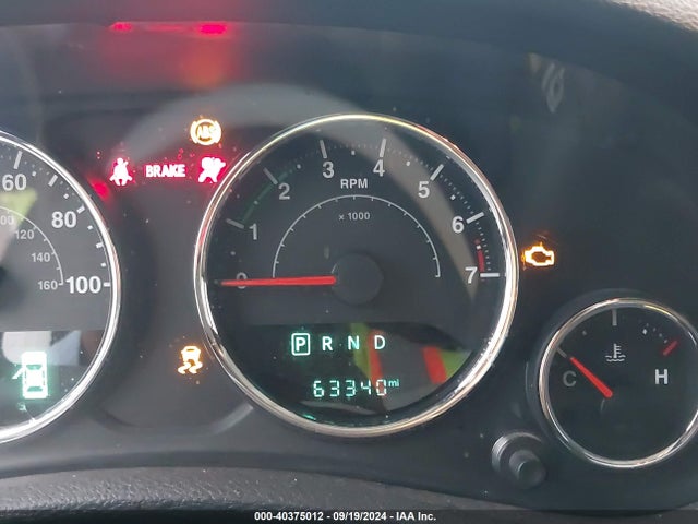 1C4BJWDG7FL637037 Jeep Wrangler Unlimited Freedom Edition
