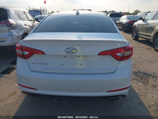 Hyundai Sonata 2017 5NPE24AF0HH491744 Image 16