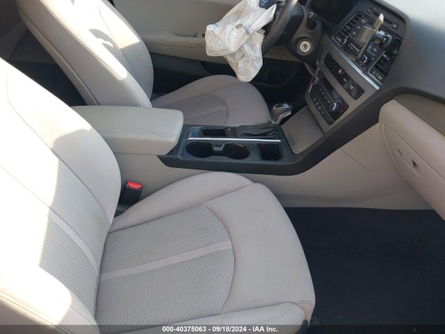 Hyundai Sonata 2017 5NPE24AF0HH491744 Image 5