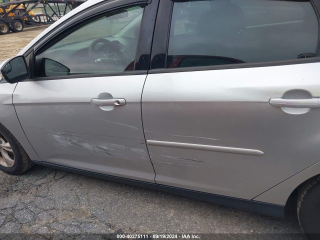 Ford FOCUS SE 2014 1FADP3K2XEL416386 Image 15
