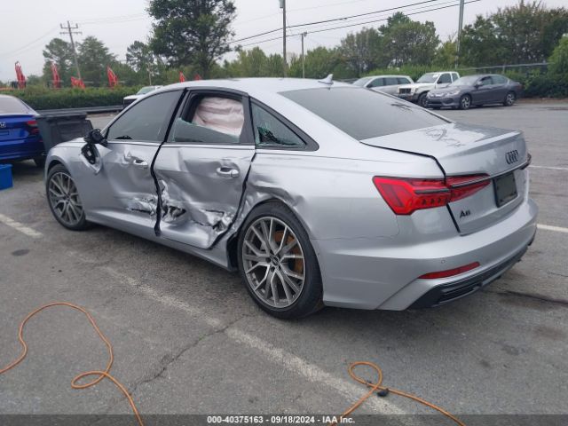 2022 AUDI A6 WAUL2BF29NN011517 Photo 2