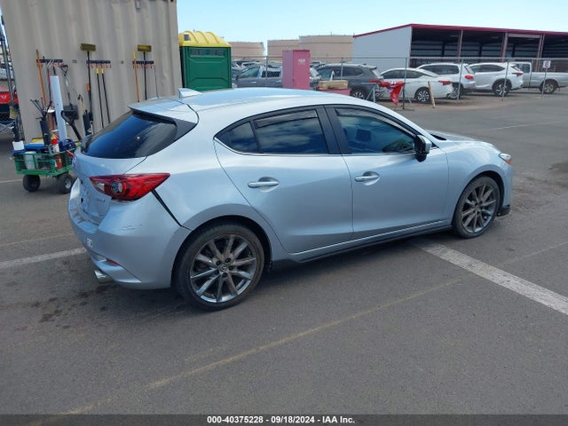 JM1BN1L31J1160650 Mazda Mazda3 Touring