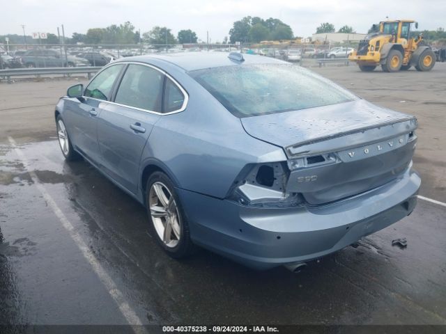 LVY982MK3JP021126 Volvo S90 T5 Momentum