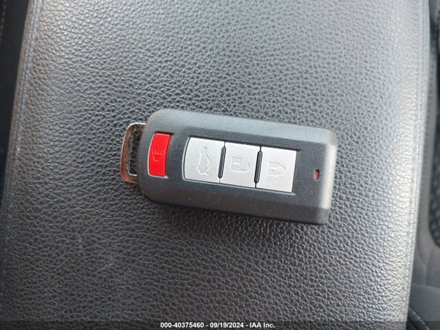 JA4AD3A32GZ018986 Mitsubishi mivec