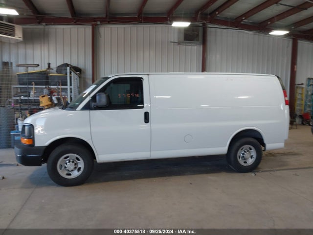Chevrolet Express 2500 Work Van 2016 1GCWGAFF8G1269438 Image 14