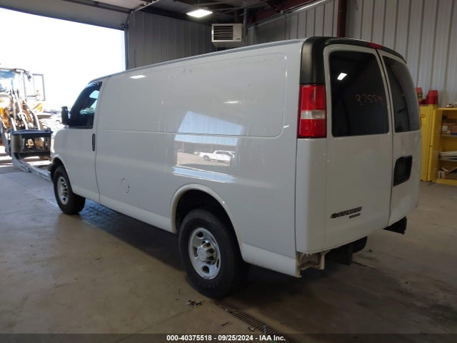 Chevrolet Express 2500 Work Van 2016 1GCWGAFF8G1269438 Image 3