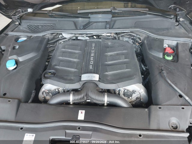 2017 PORSCHE CAYENNE WP1AD2A28HLA83397 Photo 9