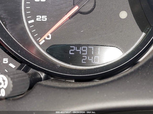 2017 PORSCHE CAYENNE WP1AD2A28HLA83397 Photo 6