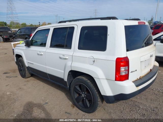 1C4NJRFB2ED641361 Jeep Patriot Latitude