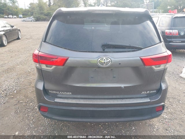 Toyota Highlander Xle 2017 5TDJZRFH4HS418968 Image 16