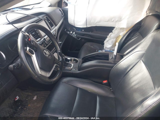Toyota Highlander Xle 2017 5TDJZRFH4HS418968 Image 5