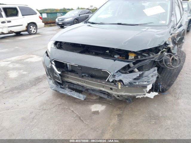 4S3GTAT67J3741127 Subaru Impreza 2.0i Limited