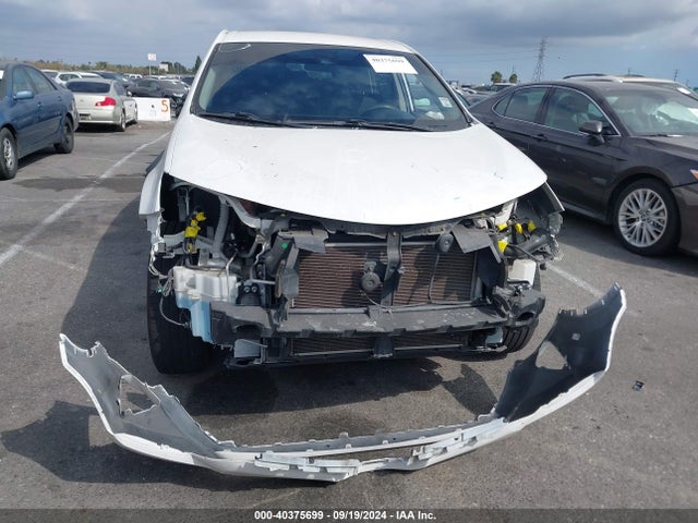 Toyota RAV4 LE 2018 JTMZFREV0JD115688 Image 6
