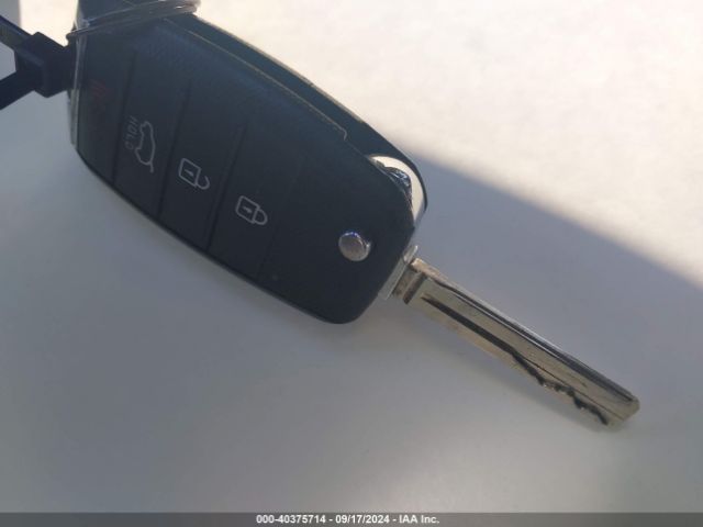 KNDPMCAC4H7192149 KIA Sportage Lx