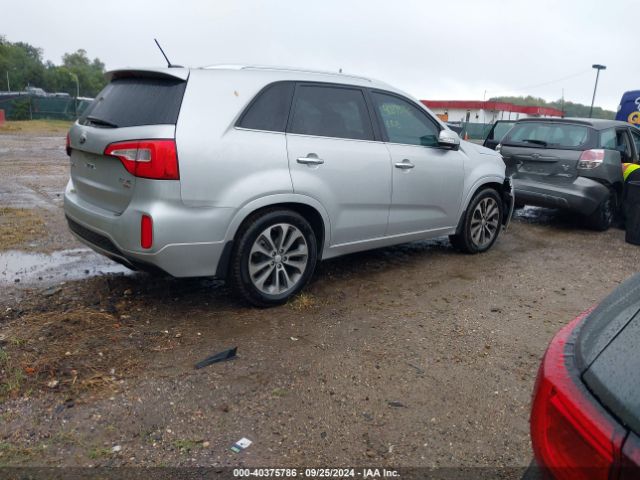 5XYKW4A7XFG566566 KIA Sorento Sx V6