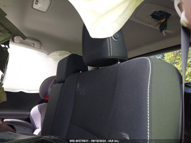 JTMWFREV3HJ131138 Toyota Rav4 Xle