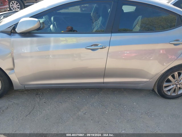 Hyundai ELANTRA SE 2015 5NPDH4AE3FH604553 Image 14