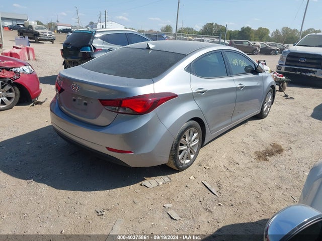 Hyundai ELANTRA SE 2015 5NPDH4AE3FH604553 Image 4