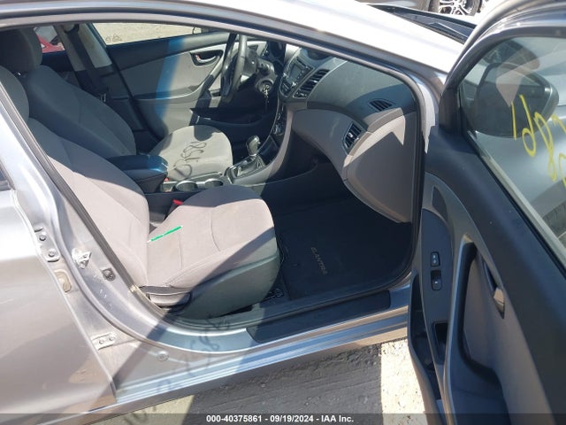 Hyundai ELANTRA SE 2015 5NPDH4AE3FH604553 Image 5