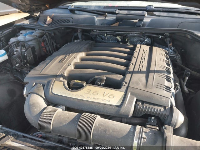 2016 PORSCHE CAYENNE WP1AA2A27GKA11197 Photo 9