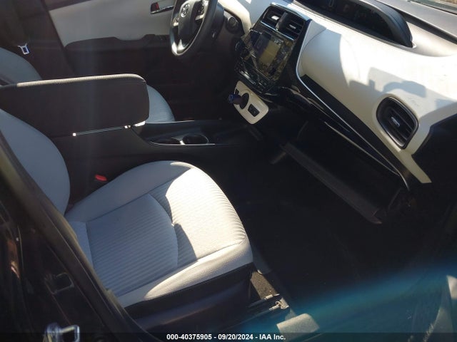 Toyota Prius Two Eco 2016 JTDKARFU1G3023820 Image 5