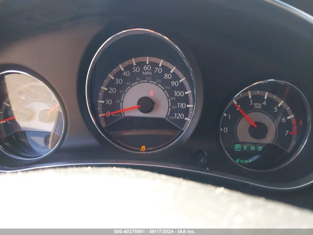 2013 Chrysler 200 Lx მანქანა იყიდება აუქციონზე, vin: 1C3CCBAB3DN760811, აუქციონის ნომერი: 40375951