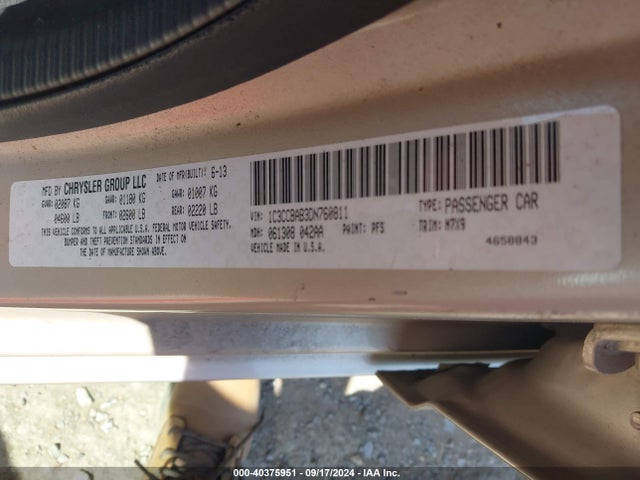 2013 Chrysler 200 Lx მანქანა იყიდება აუქციონზე, vin: 1C3CCBAB3DN760811, აუქციონის ნომერი: 40375951