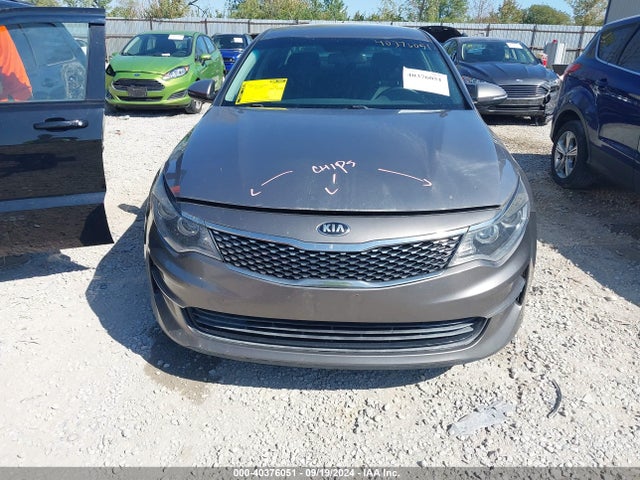 KIA OPTIMA EX 2016 5XXGU4L37GG097660 Image 12
