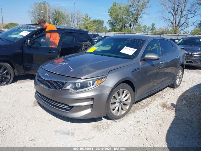 KIA OPTIMA EX 2016 5XXGU4L37GG097660 Image 2