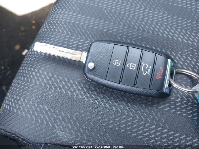 KNDPMCAC3K7534052 KIA Sportage Lx