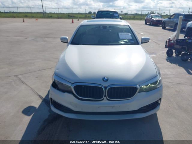 WBAJA5C50KWW18678 BMW 530I