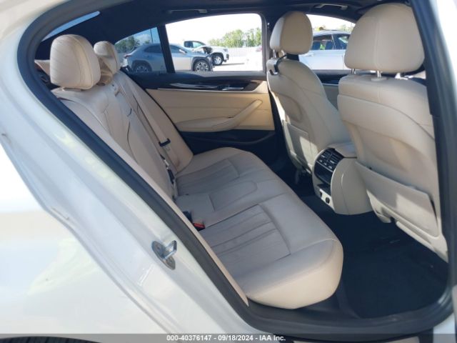 WBAJA5C50KWW18678 BMW 530I