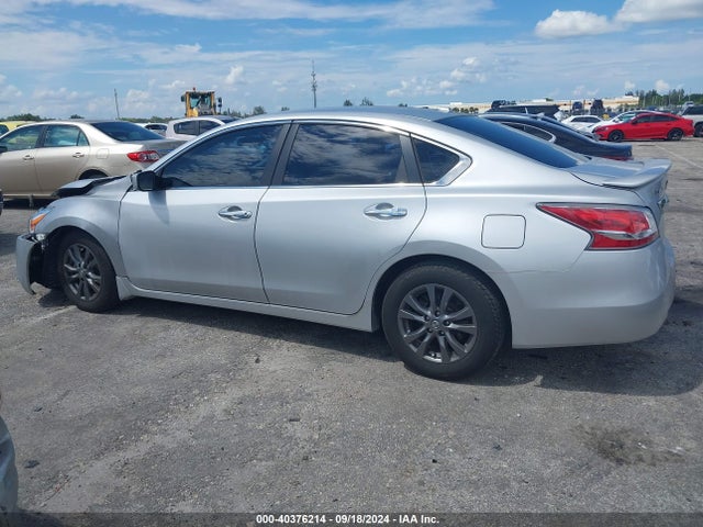 Nissan Altima 2.5 S 2015 1N4AL3AP8FN404352 Image 14