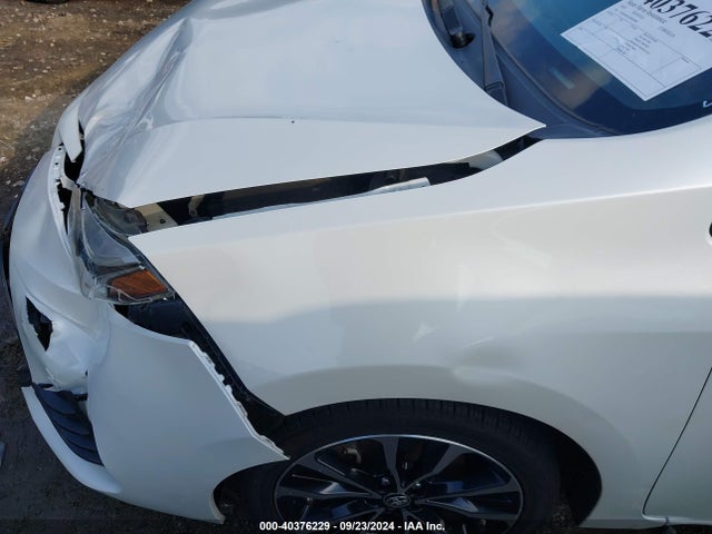 Toyota COROLLA SE 2018 5YFBURHE5JP805808 Image 20