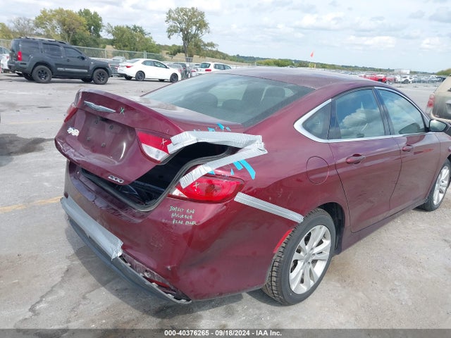 Chrysler 200 Touring 2017 1C3CCCFB1HN501044 Image 4