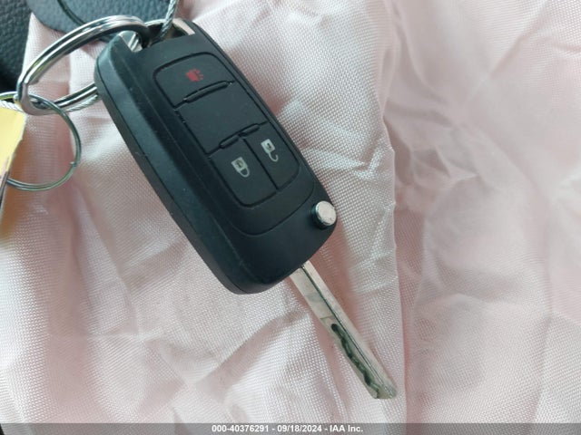 Chevrolet TRAX LS 2018 KL7CJKSB0JB614098 Image 11