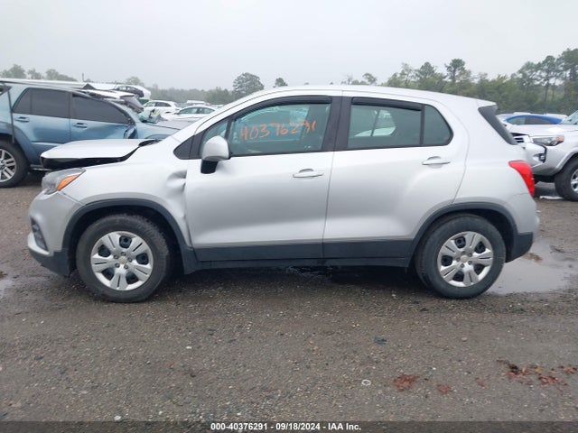 Chevrolet TRAX LS 2018 KL7CJKSB0JB614098 Image 14