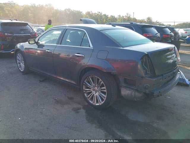 Chrysler 300C 2014 2C3CCAET4EH336920 Image 3