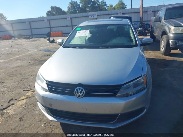 3VWLL7AJ1EM383548 Volkswagen Jetta 2.0l Tdi