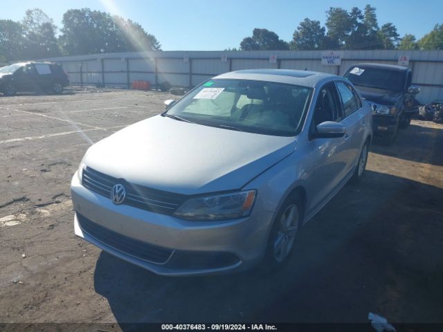 3VWLL7AJ1EM383548 Volkswagen Jetta 2.0l Tdi