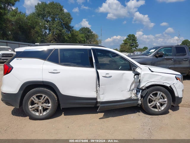3GKALMEV8LL213734 GMC Terrain Fwd Sle