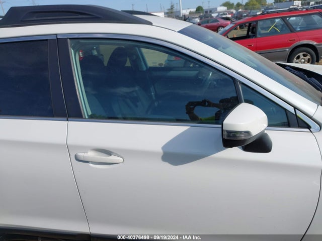 Subaru Outback 2.5i Premium 2017 4S4BSAFC4H3253757 Image 14